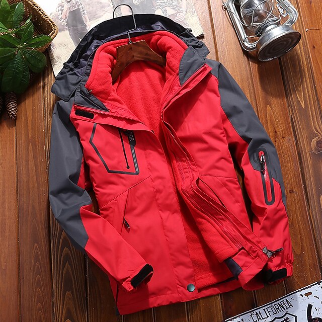 ski jacket for hiking