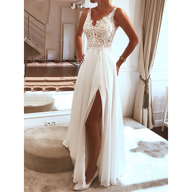  Beach Wedding Dresses A-Line V Neck Sleeveless Floor Length Chiffon Bridal Gowns With Appliques Split Front 2024
