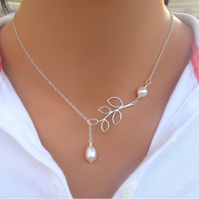 

Women's necklace Chic Modern Street Leaf Necklaces