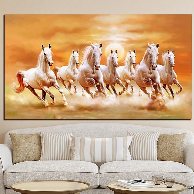  動物の装飾画を疾走する7頭の白い馬