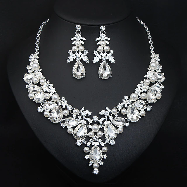 Bridal Jewelry Sets 1 set Crystal Rhinestone Alloy 1 Necklace Earrings ...