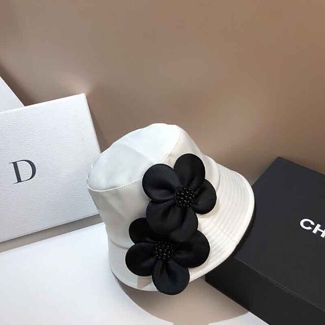 

Elegant Fashion Spandex Fabric Hats with Flower 1pc Wedding Headpiece