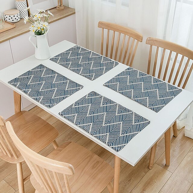  Dining Table Placemats Set of 4 Heat Resistant Non-Slip Dining Table Place Mats for Holiday Banque Kitchen Table Decor