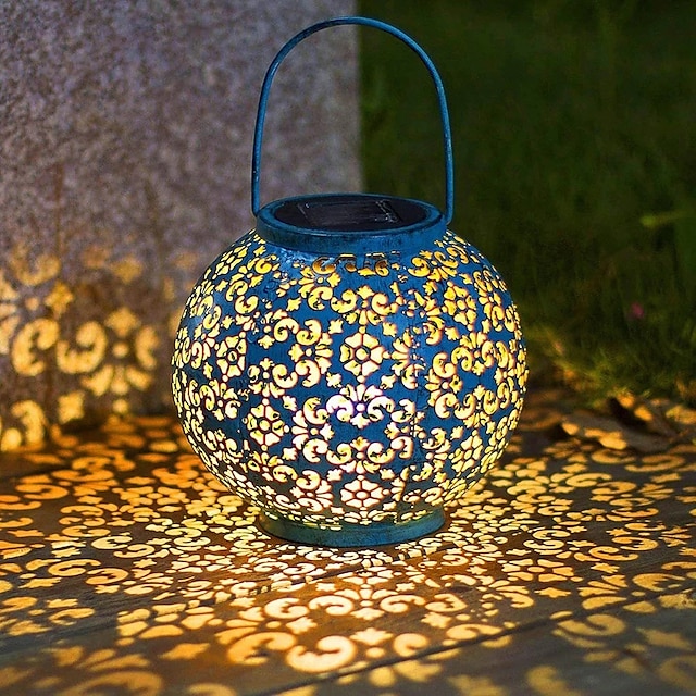 lanterne suspendue solaire extérieure lumière de voie étanche rétro lumière creuse lumière led solaire extérieure lampe de projecteur portable festival de jardin décoration pelouse lumière d'ambiance