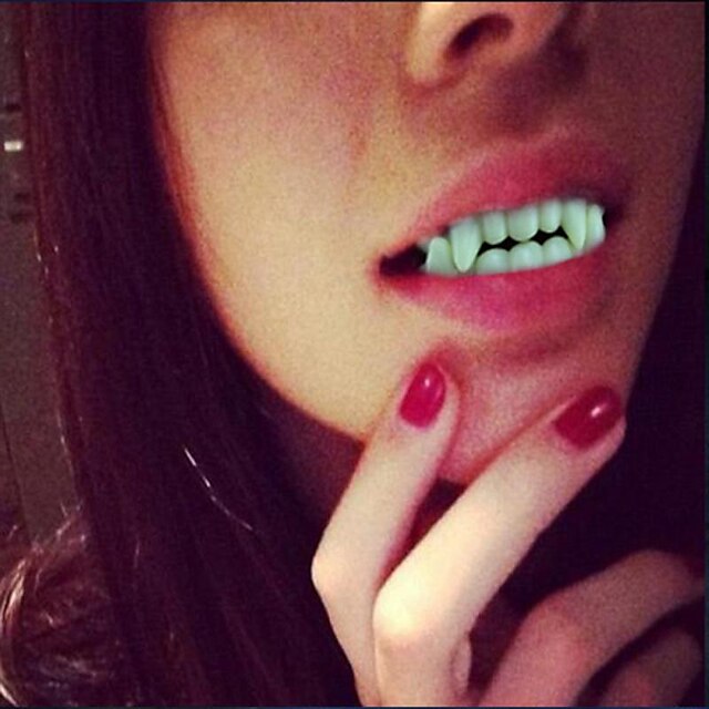  Halloween Vampire Dentures, Glow in The Dark Horror Zombie Teeth, Fake Tiger Teeth Grim Reaper Braces, Luminous Dress Up Props