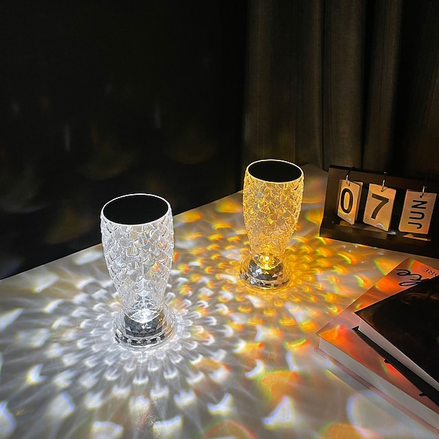  מנורת שולחן קריסטל מנורת אווירה בקנה מידה דגים מנורת שולחן בסגנון קריסטל מנורת אווירה של חדר שינה מסעדה מנורת מגע עמעום מנורת שולחן נטענת באמצעות usb