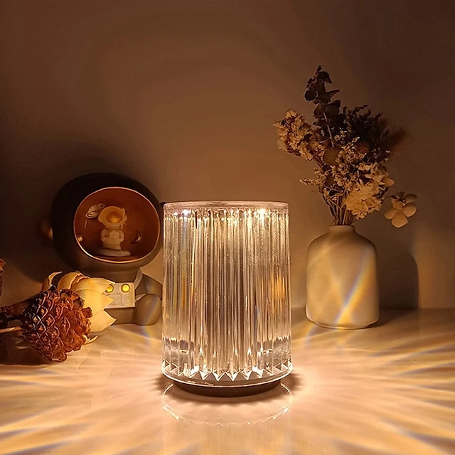  kristallipöytälamppu ladattava rgb kaukosäätimellä 16 värinvaihto baaripöytävalaisimiin ravintola koristeellinen yövalaisin kodin valaistus