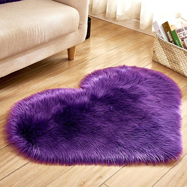  Faux Fur Non Slipping Bedroom Heart Shape Carpet, Wedding Gift Anti-skidding Plush Rug/Foot Pad/Chair Pad for Living Room Sofa Floor Bedroom Rugs