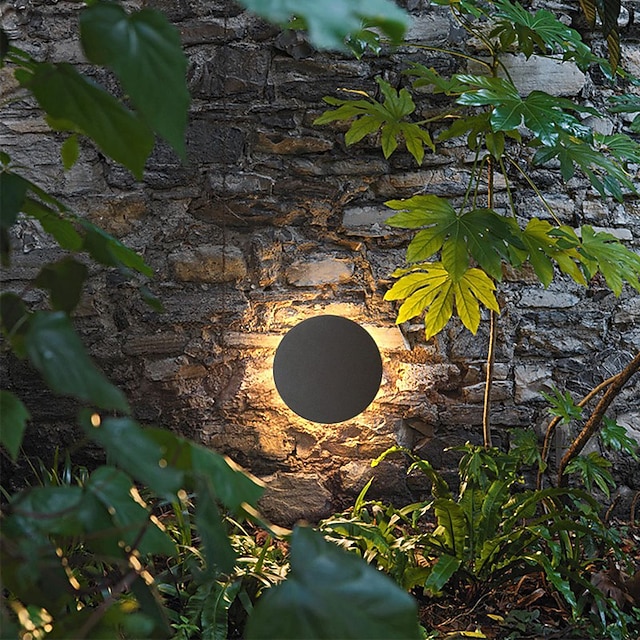  светодиодный наружный настенный светильник водонепроницаемый дизайн круга черный теплый белый / белый настенное освещение ip65 водонепроницаемый акриловый металлический наружный настенный светильник