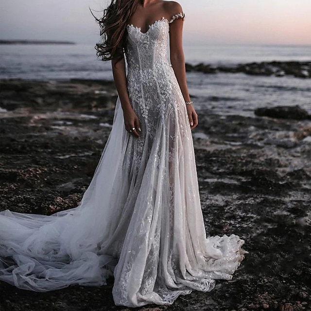  Strand Open Rug Boho Bruidsjurken A-Lijn Off Shoulder Kap Mouw Court Train Kant Bruidsjurken Met Applicaties Effen Kleur 2025