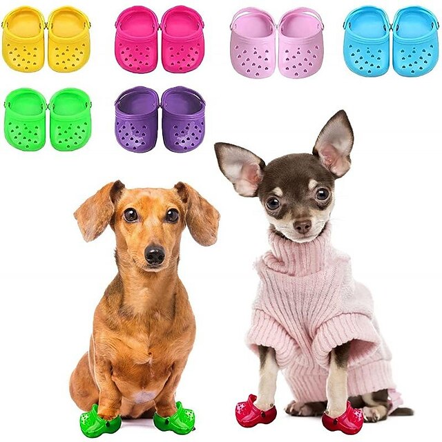  herzförmiges Haustier Hund Loch Schuhe Silikon verschleißfeste atmungsaktive Hausschuhe Hundesandalen Haustier