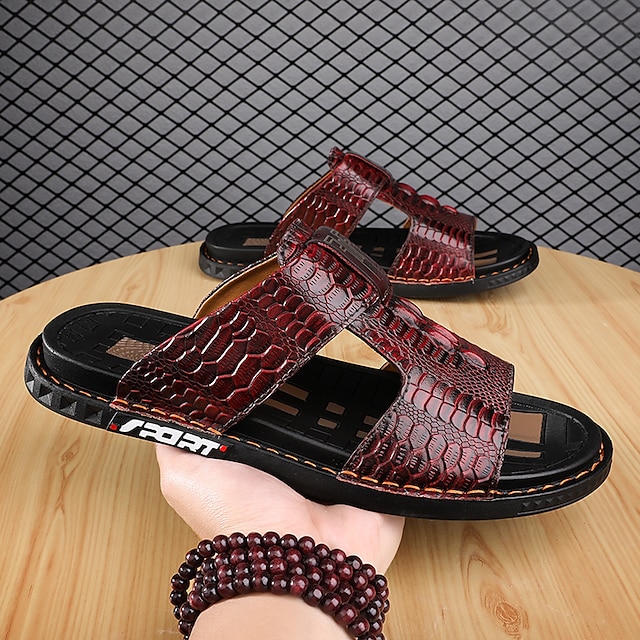  Sandálias de couro masculinas sandálias da moda andando casual praia casa crocodilo impressão respirável chinelos marrom escuro preto borgonha