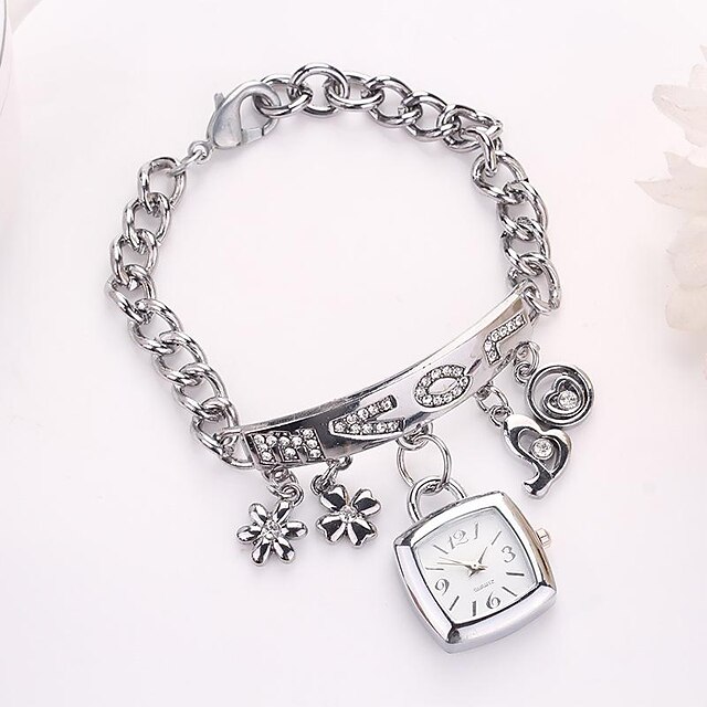 Women Quartz Watch Bracelet Wrist Watch Rhinestone Love Heart Style