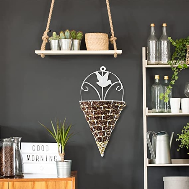  Mental Wall Art Artificial Vase Basket for Flower Arranging Triangle Wall Hanging Iron Rattan Wall Hanging Flower Holder Interior Decoration