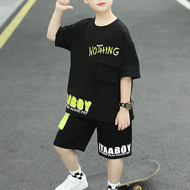  2 Stück Kinder Jungen T-Shirt & Shorts Kleidungsset Outfit Grafik Buchstabe Halbarm Tasche Baumwolle Set Training Sport Mode Cool Sommer Frühling 7-13 Jahre Schwarz Grün