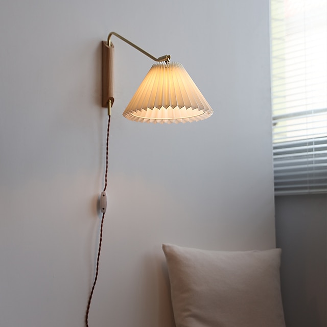  lightinthebox apliques vintage con cable de enchufe e interruptor lámpara de pared de madera e27 lámparas de noche para dormitorio soporte de latón ajustable luces de pared para sala de estar