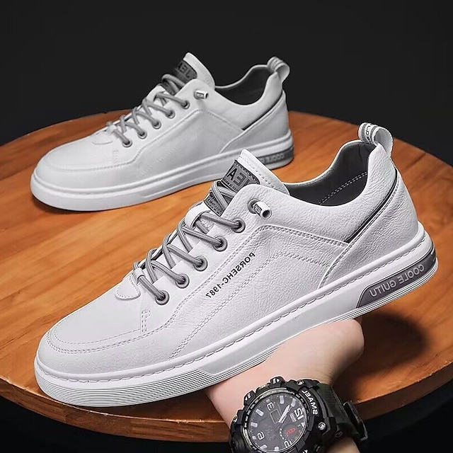  Men's Sneakers Sporty Look White Shoes Walking Sporty Casual Outdoor Daily Faux Leather Breathable Comfortable Slip Resistant Lace-up Black White Summer