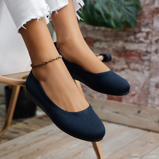 cushioned flat shoes