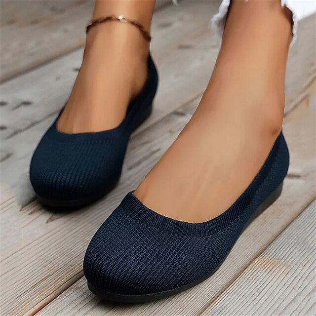 cushioned flat shoes