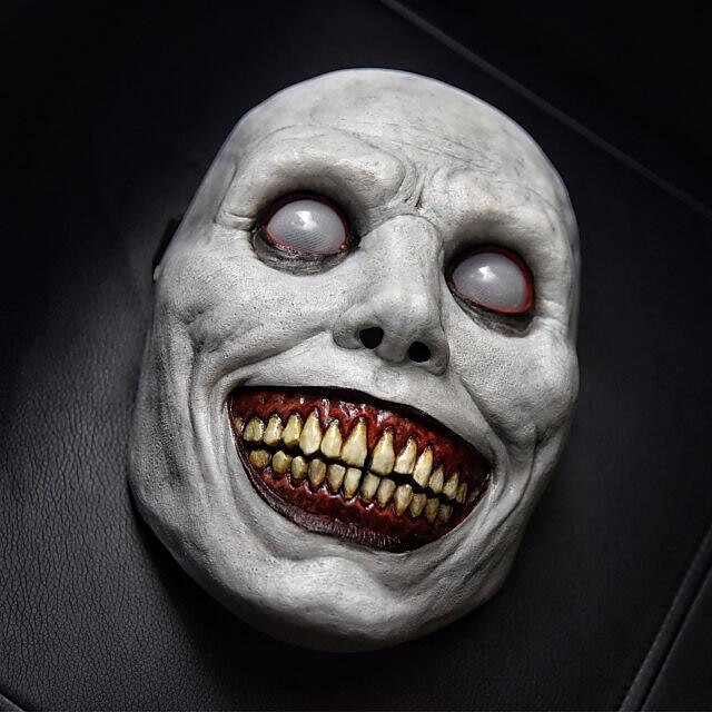  Halloween Scary Smiling Demons Mask Halloween Props Adults' Men's Women's Unisex Horror Funny Scary Costume Halloween Carnival Mardi Gras Easy Halloween Costumes