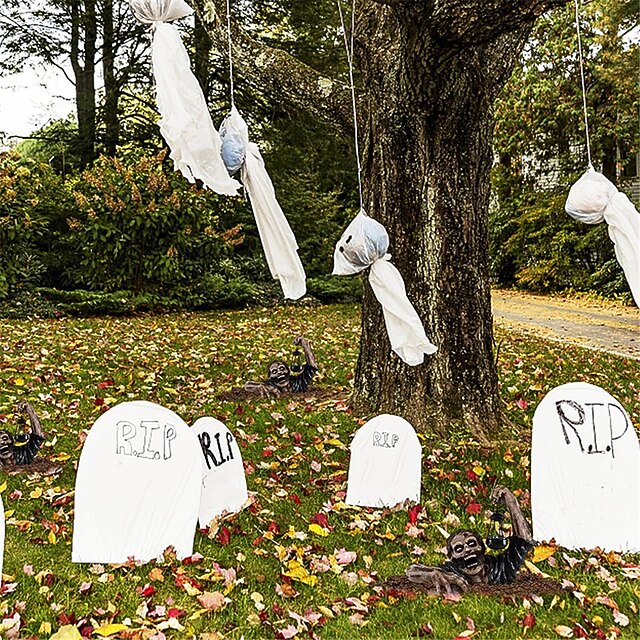 Garden Statue with Lantern Resin Scary Realistic Decorative Sculpture