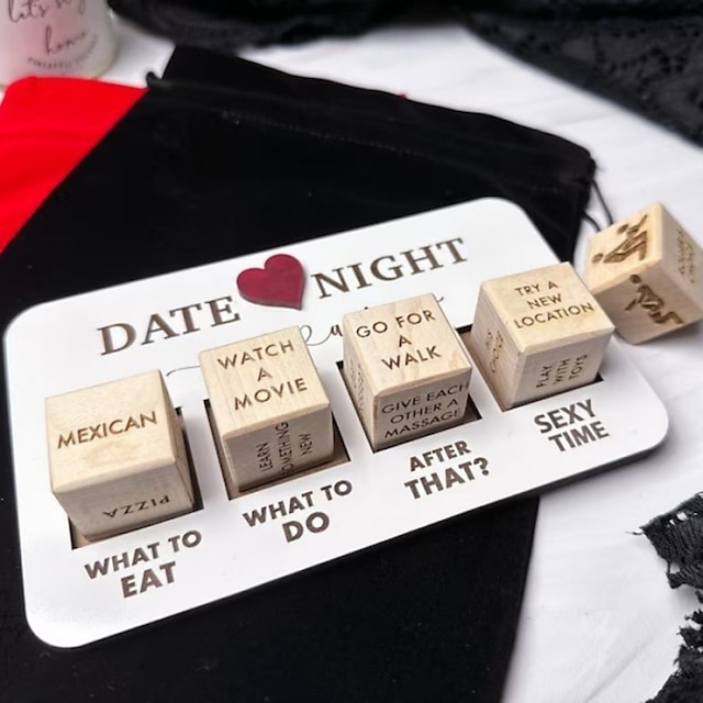  date night terninger after dark udgave | 5 års jubilæumsgave | par gave | bryllups- eller forlovelsesgave-valentinsdagsgave