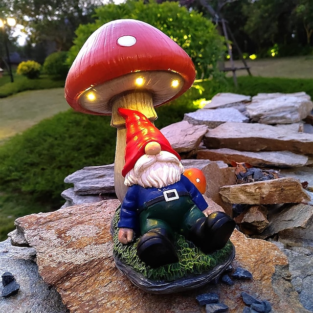  Garden Dwarf Mushroom Elf Statue Garden Light LED Resin Sculpture Light Solar Outdoor Patio Lawn Garden Gift Decor Lamp