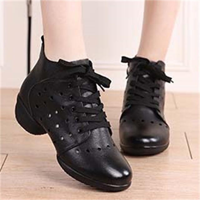  Women's Latin Shoes Jazz Shoes Dance Sneakers Dance Boots Outdoor Dailywear Practice Ankle Boots Split Sole Flat Heel Round Toe Zipper Lace-up Adults' Black Leather Black plus velvet White full