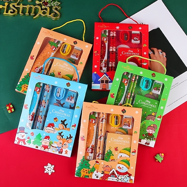  6 stk/sett gaveeske til juleskrivesaker inneholder 2 blyanter 1 blyantspisser 1 viskelær 1 linjal 1 lapppapir for barneskoleelever barn læregavepris