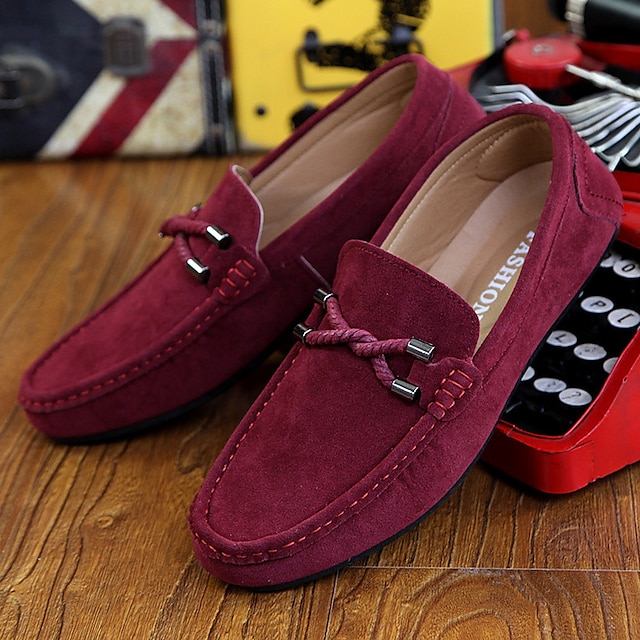  Men's Driving Loafers & Slip-Ons Suede Shoes Moccasin Comfort Loafers Plus Size Walking Casual Daily Suede Comfortable Loafer Black Red Blue Spring Fall