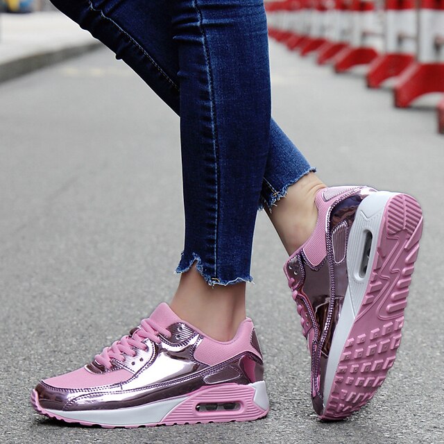 women's sneakers with heel support