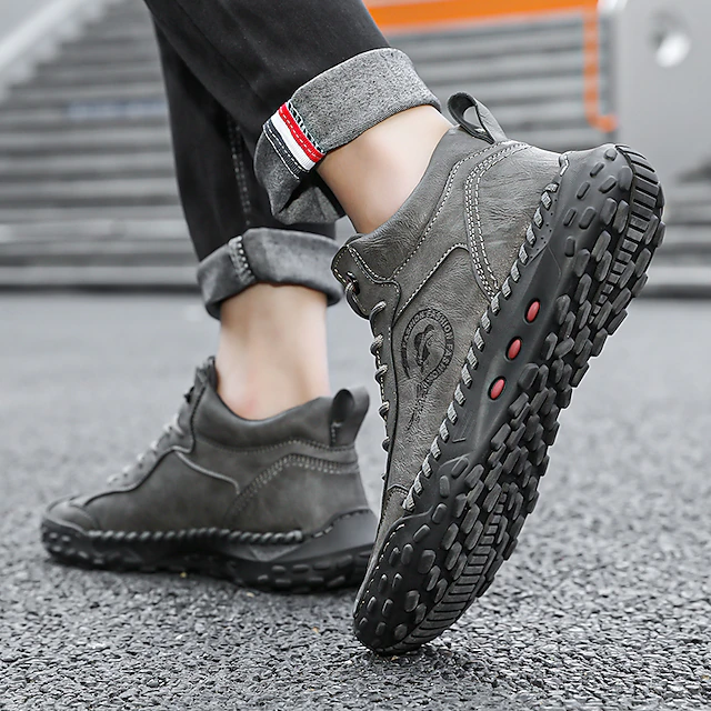 Men's Casual Leather Lace-Up Outdoor Boots with Durable Sole â Stylish and Comfortable for