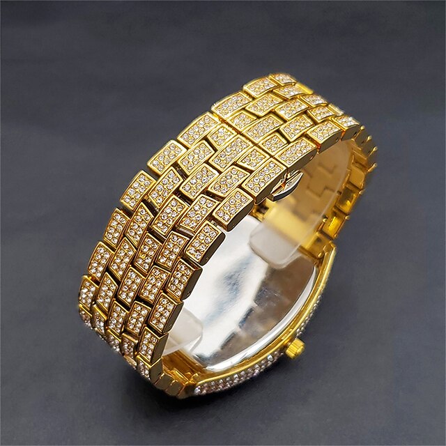 Men's Hollowed-out Quartz Watch