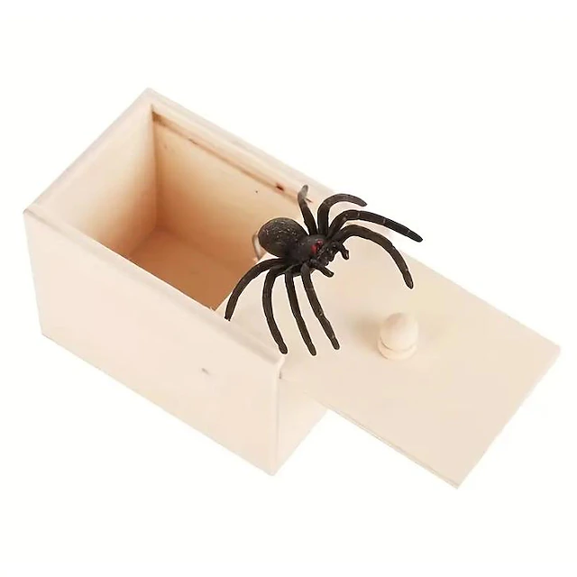 Fudragtn Fake Spider in a Box Prank Gift for Adults Kids,Handmade Wooden Pop Out Scare Surprise Boxes Joke Toys Halloween Fudragtn Fake Spider in a Box Prank Gift for Adults Kids,Handmade Wooden Pop Out Scare Surprise Boxes Joke Toys Halloween