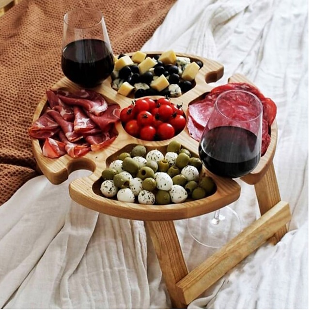  mesa de piquenique dobrável de madeira com suporte para copos de vinho portátil criativo 2 em 1 suporte para copos de vinho e prato compartimentado para queijo e frutas para exterior