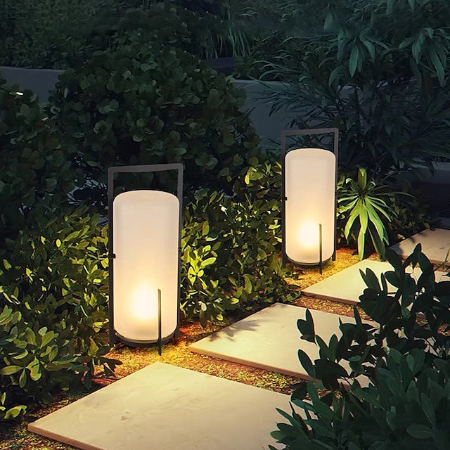  Zewnętrzna lampa podłogowa Zewnętrzna lampa podłogowa patio wodoodporna rattanowa dekoracja zewnętrzna odpowiednia na werandę, patio, ogród, taras, trawnik