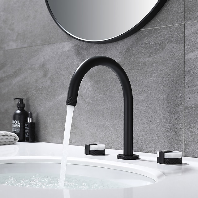  Bathroom Sink Faucet - Widespread Electroplated Widespread Two Handles Three HolesBath Taps