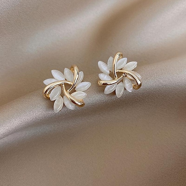 Stud Earrings Hollow Out Floral Earrings Jewelry Gold For Wedding Party Daily
