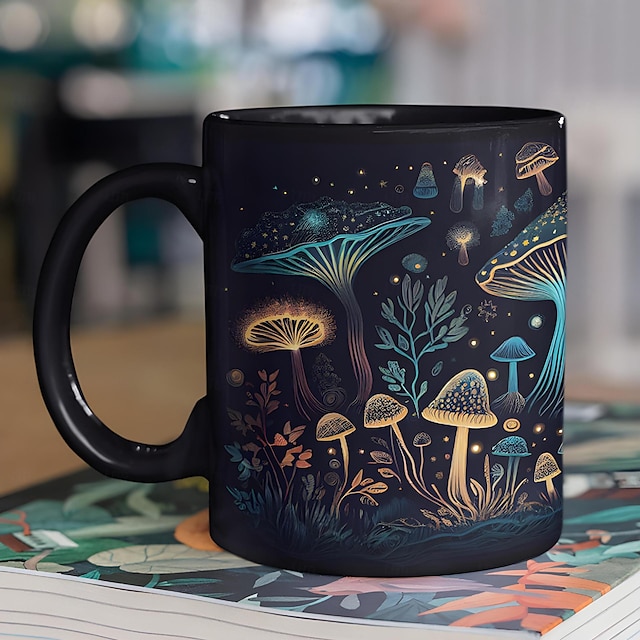  tasse de champignons magiques, tasse de champignons, tasse à café aux champignons noirs, tasses à café de nouveauté, cadeaux de champignons bioluminescents mignons, cadeaux pour les amateurs de