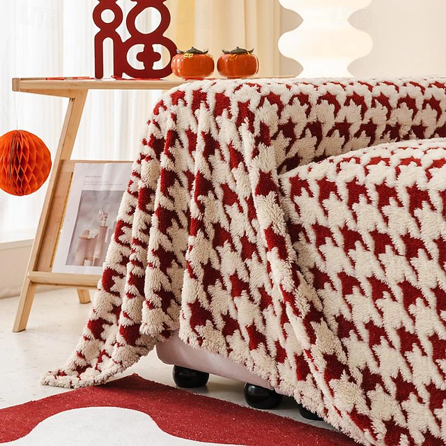 Throw Blankets for Couch and Bed,Soft Cozy Sofa Cover Blanket with Houndstooth Jacquard,Decorative Blankets and Throws, Red Warm Velvet Blanket for Wedding 7