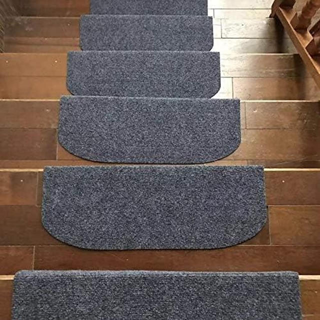  Non Slip Carpet Stair Treads Non Skid Safety Rug Slip Resistant Indoor Runner for Kids Elders Pets with Reusable Adhesive Treads Mats Pad 1pc
