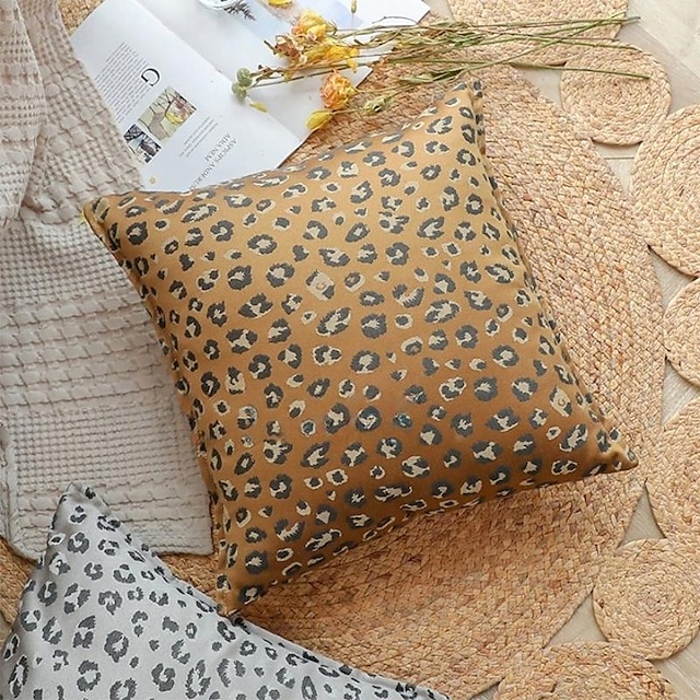  1 pcs Polyester Pillow Cover, Animal Square Traditional Classic