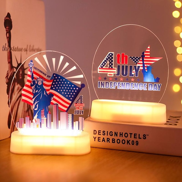  علم يوم الاستقلال ثلاثي الأبعاد بإضاءة LED ليلية لتزيين سطح الطاولة بمنفذ USB/تعمل بالبطارية لتزيين منزل العطلات
