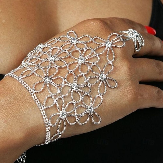  Women's Ring Bracelet / Slave bracelet Classic Flower Precious Fashion Luxury Rhinestone Bracelet Jewelry Silver / Gold For Gift Engagement
