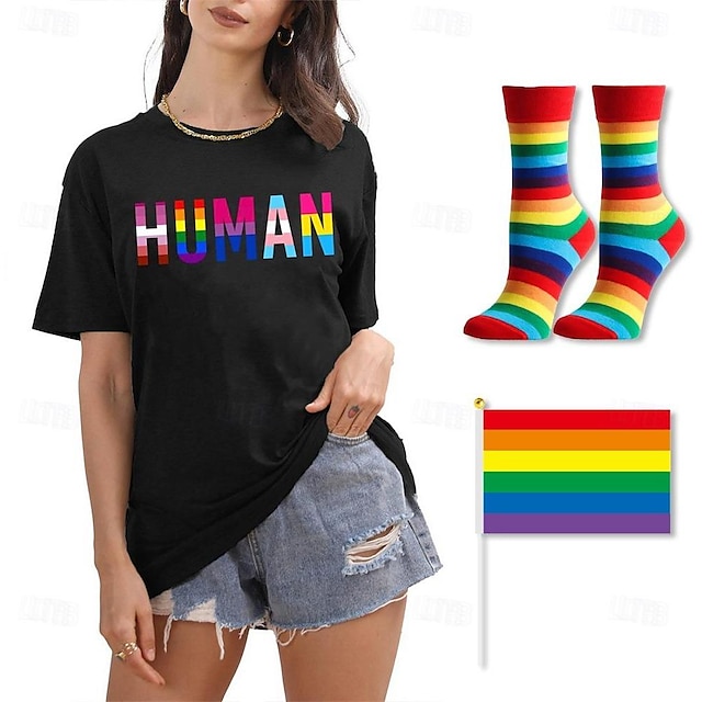  lgbt lgbtq t-skjorte pride skjorter med 1 par sokker regnbueflagg sett menneskelig queer lesbisk t-skjorte for pars unisex voksnes pride parade pride måned fest karneval