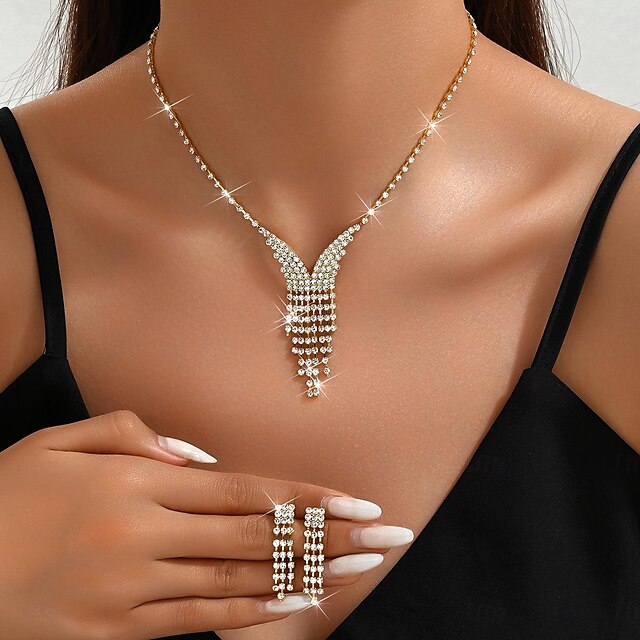  Seturi de bijuterii de mireasă 2 Ștras Diamante Artificiale 1 Colier Cercei Pentru femei Clasic Dulce Încântător Franjuri Iubire Prețios Set de bijuterii Pentru Nuntă Cadou