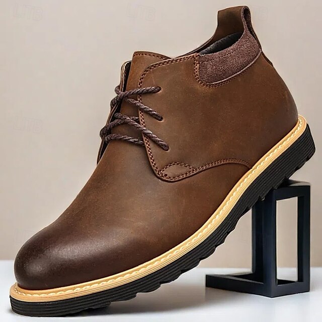  botins masculinos de couro marrom com design de cadarço e sola durável – calçados casuais elegantes para uso diário e ao ar livre