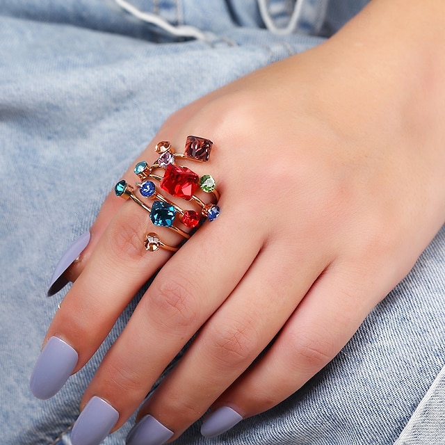  Anillo de cóctel en espiral bohemio chic para mujer con piedras preciosas variadas: perfecto para fiestas y uso diario
