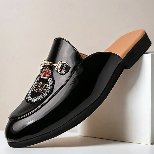  Herren-Loafer aus besticktem Lackleder, Pantoletten zum Hineinschlüpfen ohne Fersenteil mit Kronenemblem und Metallschnallendetail, perfekt für elegante und legere Anlässe