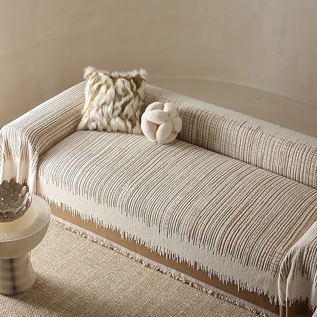 Thickened Sofa Blanket Autumn And Winter Gradient Striped Jacquard Half Velvet Sofa Towel With Tassels Multi-functional Blanket